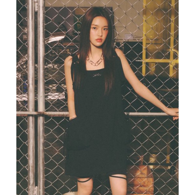 CARGO BOX DRESS BLACK