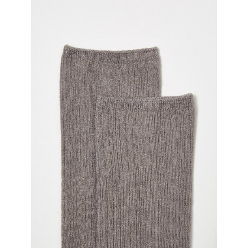 LONG SOCKS IN LIGHT GRAY